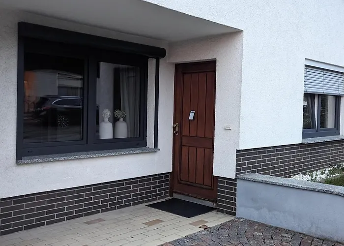 Gemuetliche Naehe Schloss *